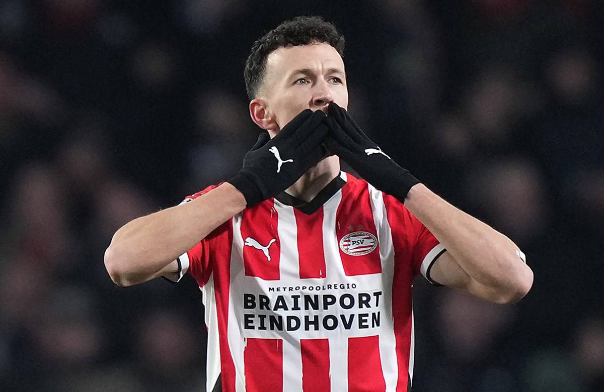 🚨🔴⚪️ More on Ivan Perisić exclusive story.

New contract at PSV Eindhoven has been fully approved and he will put pen to paper on Friday.

Contract until June 2027, confirmed.

Perisić stays. ✅🇭🇷