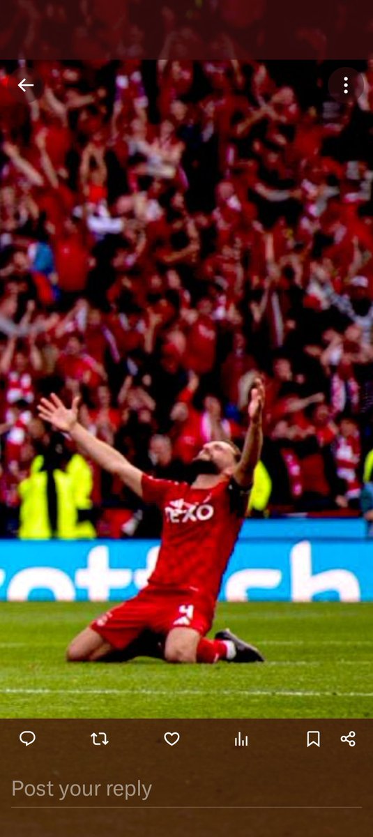 <a href="/AberdeenFC/">Aberdeen FC</a>