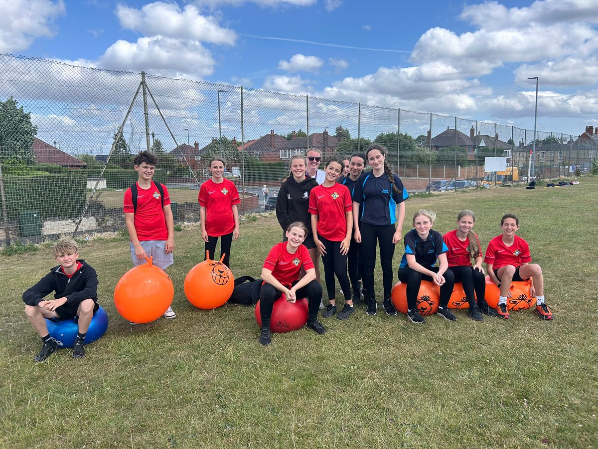 A huge thank you to <a href="/OssettAcademy/">Ossett Academy</a> Sports Leaders for supporting our Sports Day! It was especially lovely to welcome back so many former Southdale pupils: still shining, still making us proud. You were fantastic! 🌟 #SouthdaleSparkle ✨✨