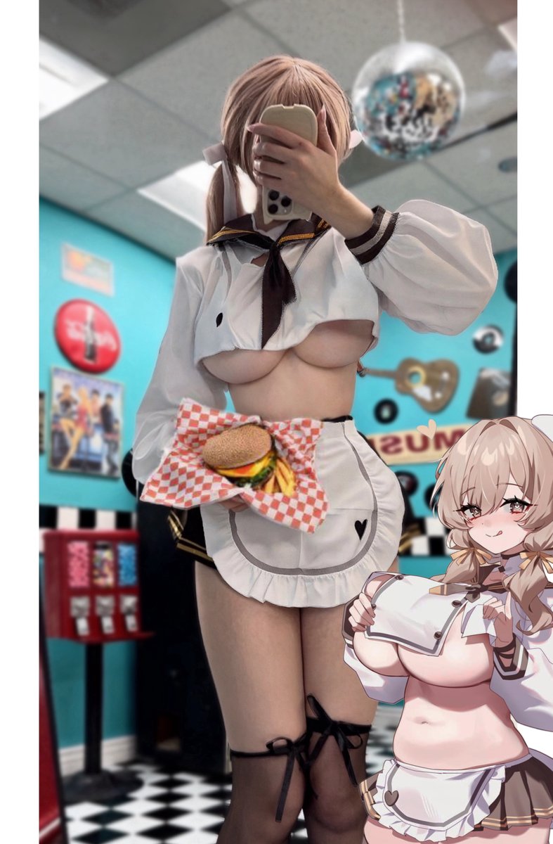 bready 🍫 nikke cosplay