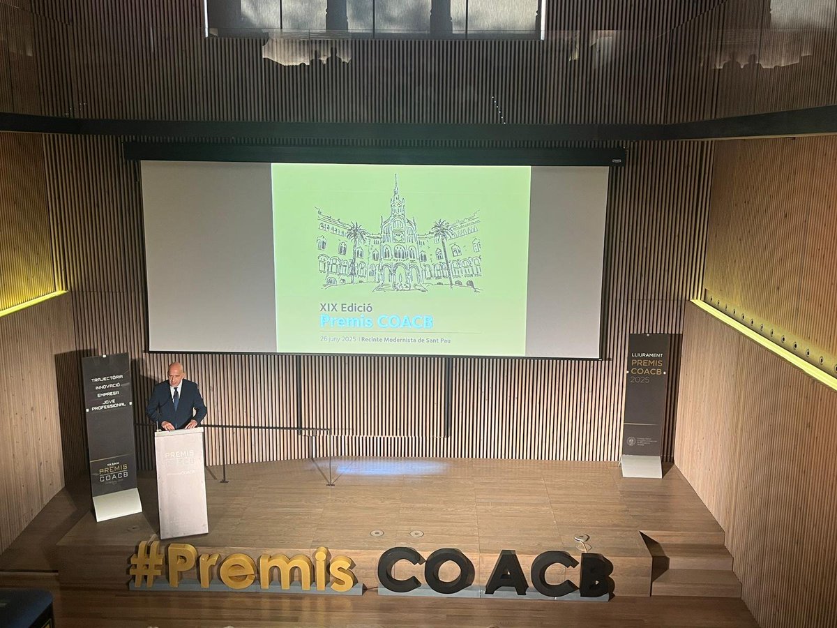 🏅Barcelona Oberta als #premisCoacb

Una iniciativa de <a href="/coacbcn/">COACB</a> per donar a conèixer a l’opinió pública l’activitat de la mediació comercial mitjançant el reconeixement de trajectòries de gran vàlua professional.