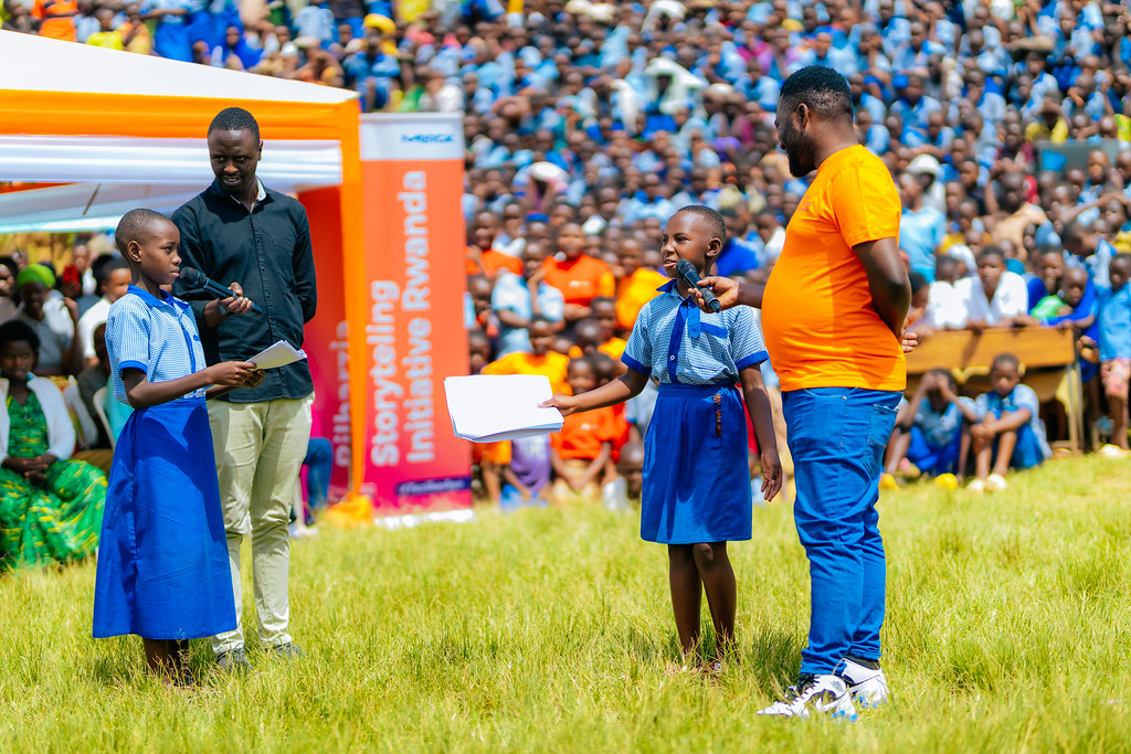 RwandaNGOForum's tweet photo. Yesterday, @RwandaNGOForum  was honored to join the BSL Rwanda team for the official launch of the Bilharzia Storytelling Lab in @GatsiboDistrict . Through creative approaches, such as comic-illustrated notebooks, school-based board games, storytelling competitions, and the formation of anti-Bilharzia clubs. This initiative empowers young people to lead behaviour change within their communities.
Leveraging youth voices through storytelling is not only innovative but essential in the fight against Bilharzia, one of the most prevalent Neglected Tropical Diseases (NTDs) in Rwanda.
#BeatNTDs  #Tuzihashye #BilharziaStorytellingInitiative
