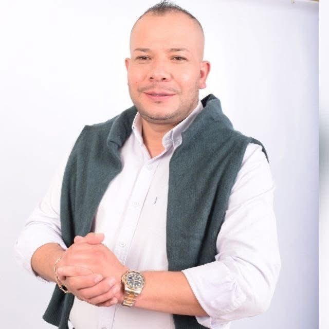 #Atención ‼️
En las últimas horas en cumplimiento a una orden judicial fue capturado el alcalde del municipio de Pupiales, Wilton Oleyder Belalcazar Gaon. 
El funcionario fue capturado en Ipiales y a esta hora se realiza  el proceso de legalización de su captura. 
Belalcazar