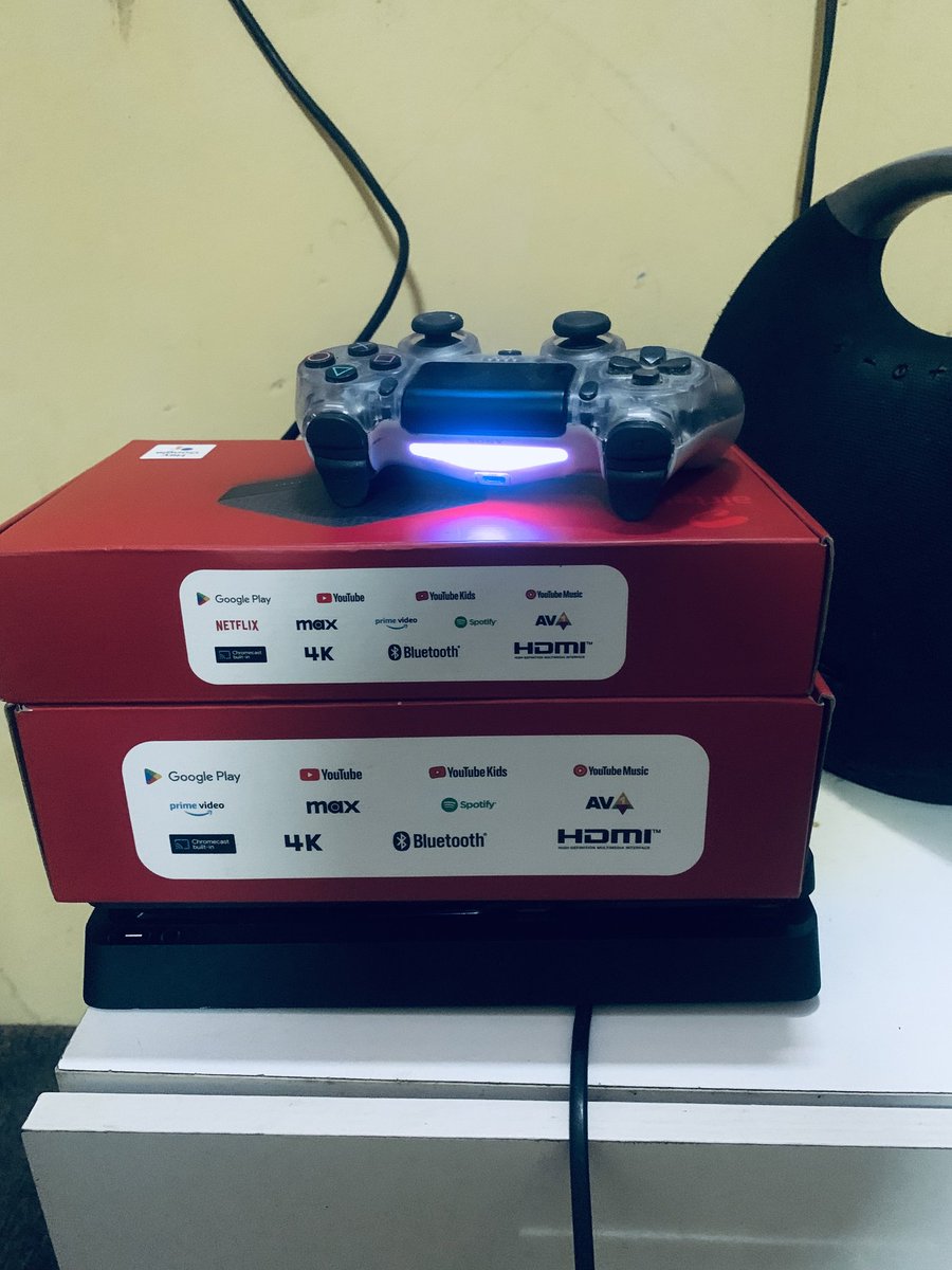 Convert your regular tv to a smart one
Still  available 40,000 only ✅

Unlimited  data 💯 to  stream Netflix ,showmax,YouTube ......