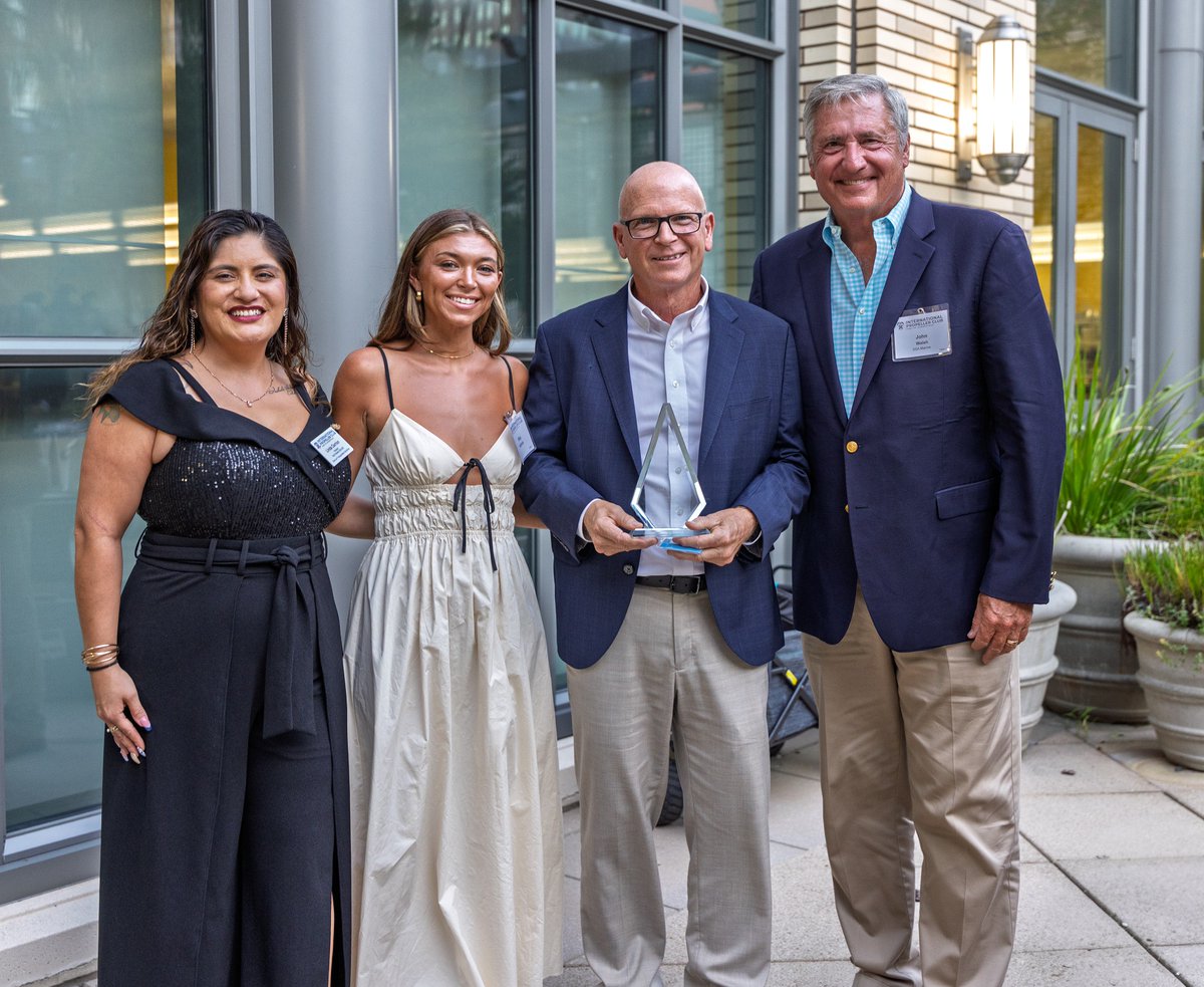 JAXPORT's tweet image. Congratulations to Frank McBride of SSA Marine 🏆
Last night, the @propclubjax honored him with the Bobby J. Coppedge Maritime Person of the Year award, recognizing his significant contributions to the growth and success of Jacksonville’s maritime industry.
“Frank’s vision and…
