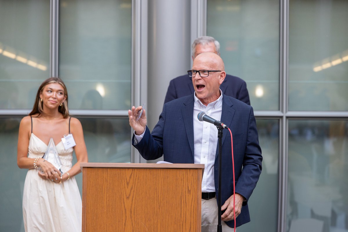 JAXPORT's tweet image. Congratulations to Frank McBride of SSA Marine 🏆
Last night, the @propclubjax honored him with the Bobby J. Coppedge Maritime Person of the Year award, recognizing his significant contributions to the growth and success of Jacksonville’s maritime industry.
“Frank’s vision and…