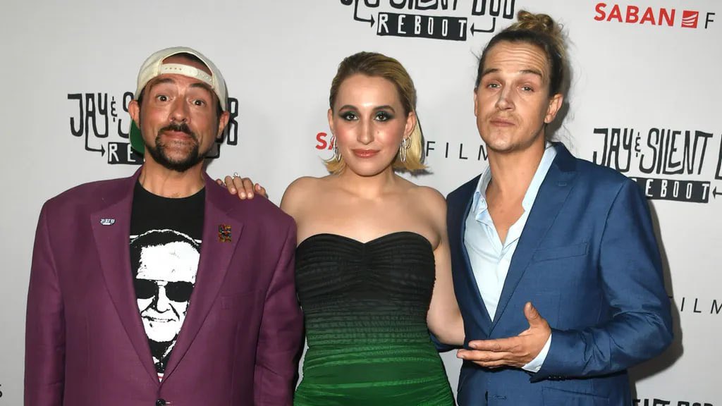 JayMewes's tweet image. Wishing you the best day ever Harley Quinn Smith! Happy Birthday from Uncle Jay!!