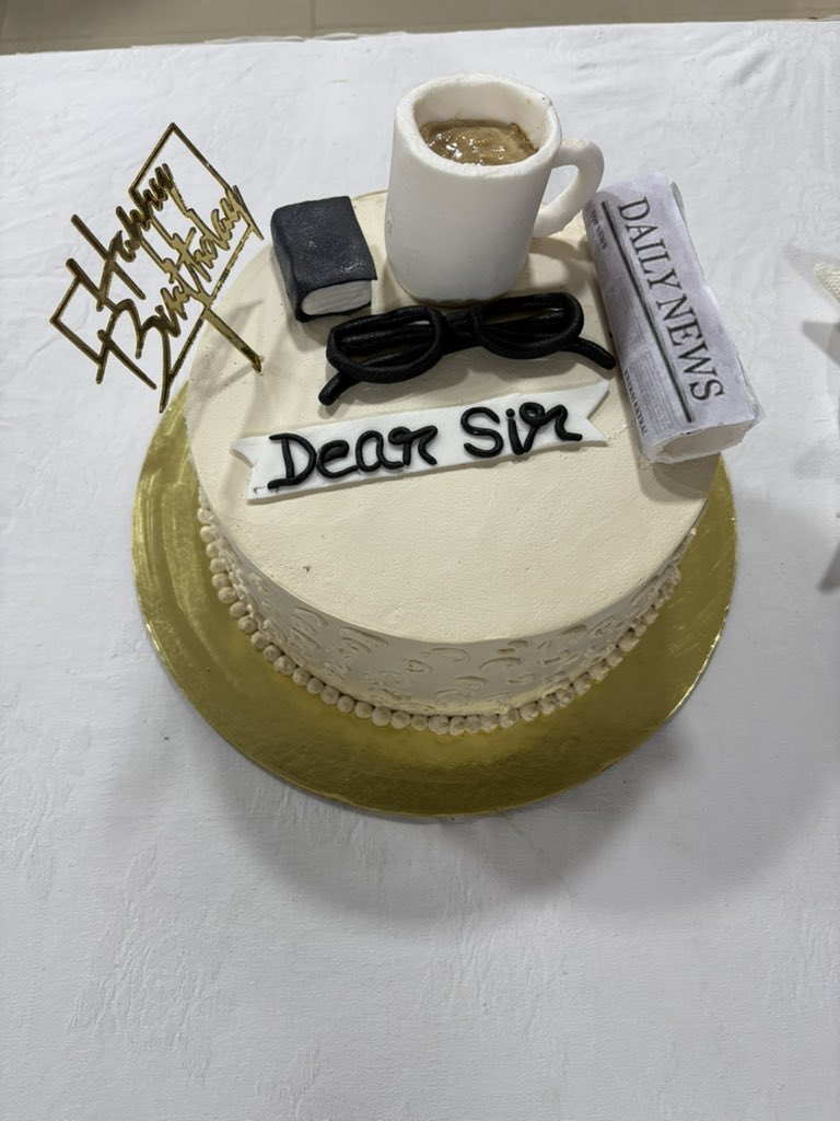 Rabipandacug's tweet image. Turned 45!
What a milestone of learning and unlearning!

Mahaprabhu’s blessings be with Yours Truely!
With Love……..

#Being40 
#GrowingOld 
#fitnessforlife 
#BeingOdia 
#ଦାଦନଜୀବନ