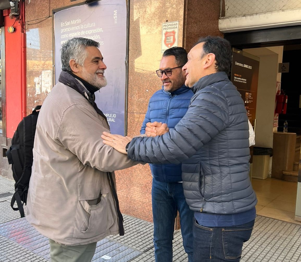 Espacio Abierto cumplió 4 años. Un programa municipal que acompaña, escucha y sostiene a quienes enfrentan consumos problemáticos. Seguimos cerca, siempre.