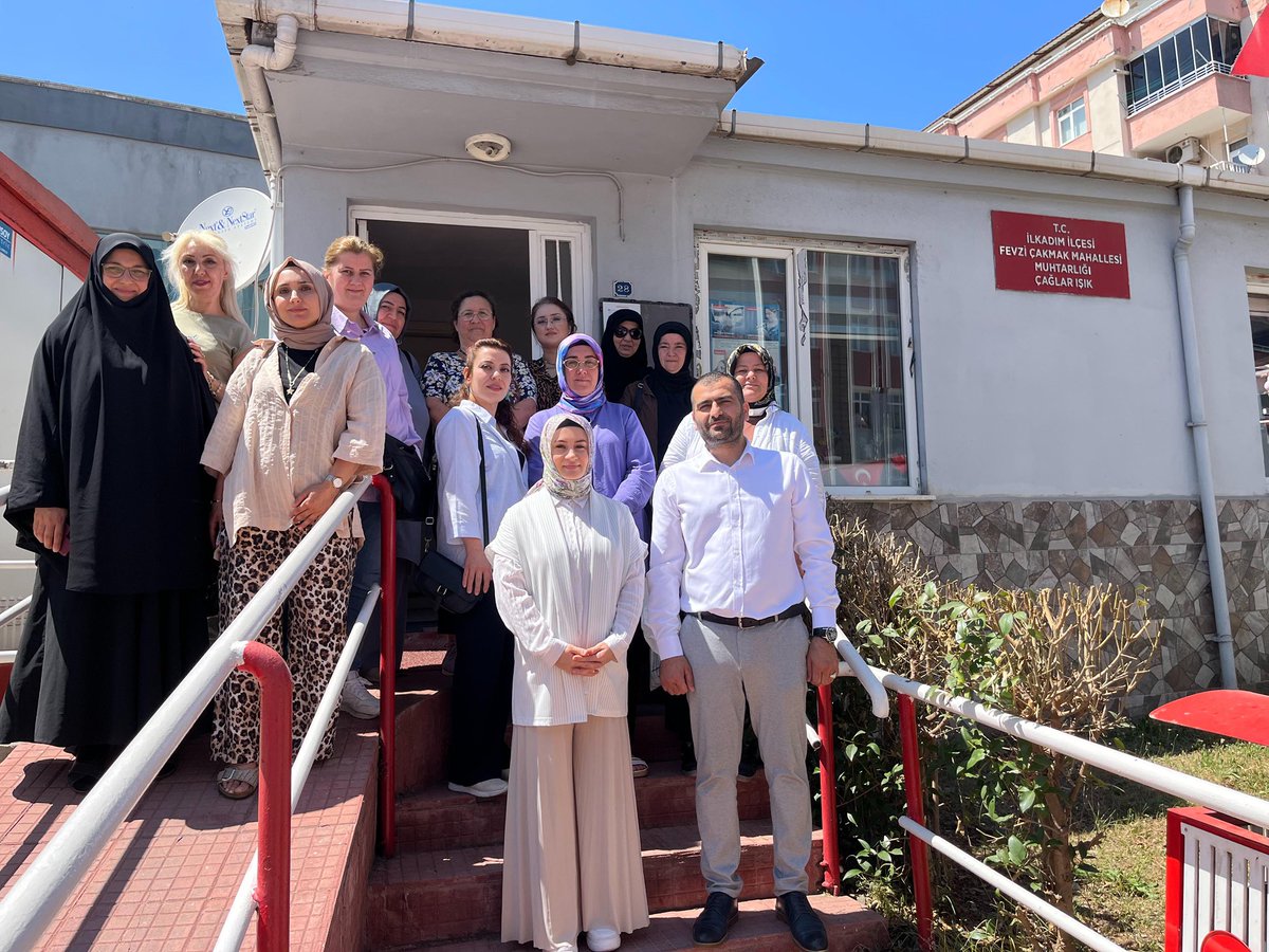 akkadinn5555's tweet photo. 📍Muhtarlarımızla Buluşmalarımız Devam Ediyor
İlçe Kadın Kolları Başkanımız @sevgi_cakirr55 ve Yönetim Kurulu Üyelerimizle birlikte Fevzi Çakmak Mahalle Muhtarımız Çağlar Işık’ı ziyaret ettik. Nazik ev sahipliği ve samimi sohbetleri için kendilerine teşekkür ediyoruz. https://t.co/z4i5OJqsep