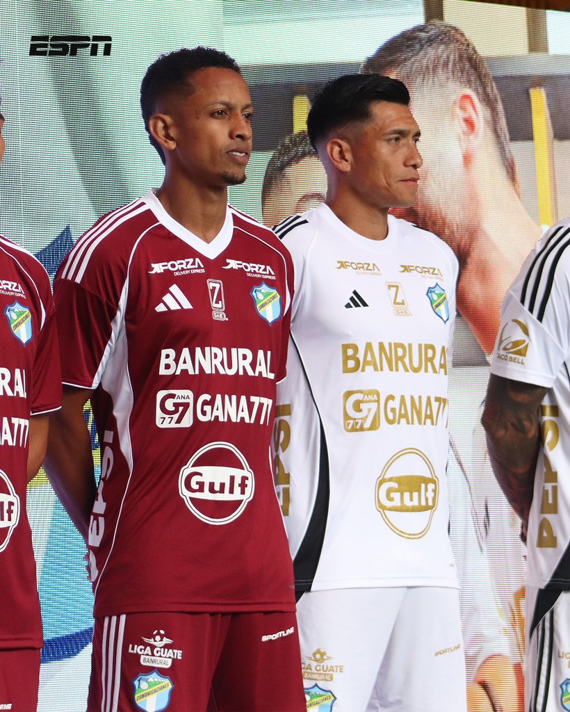 Corinto y Blanco. 👻