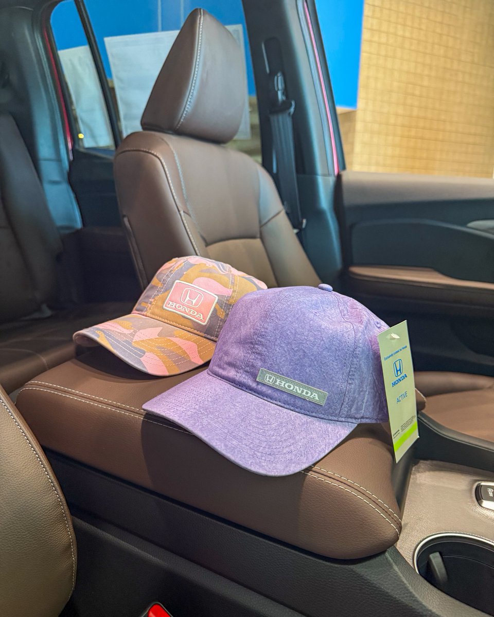 FowlerHonda's tweet image. 🧢 Gear up with Fowler Honda style!
From hats to merch, we’ve got something for everyone — come grab yours today!
#FowlerHonda #Fowler #FowlerAuto #HondaStyle #HondaMerch @fowlerauto