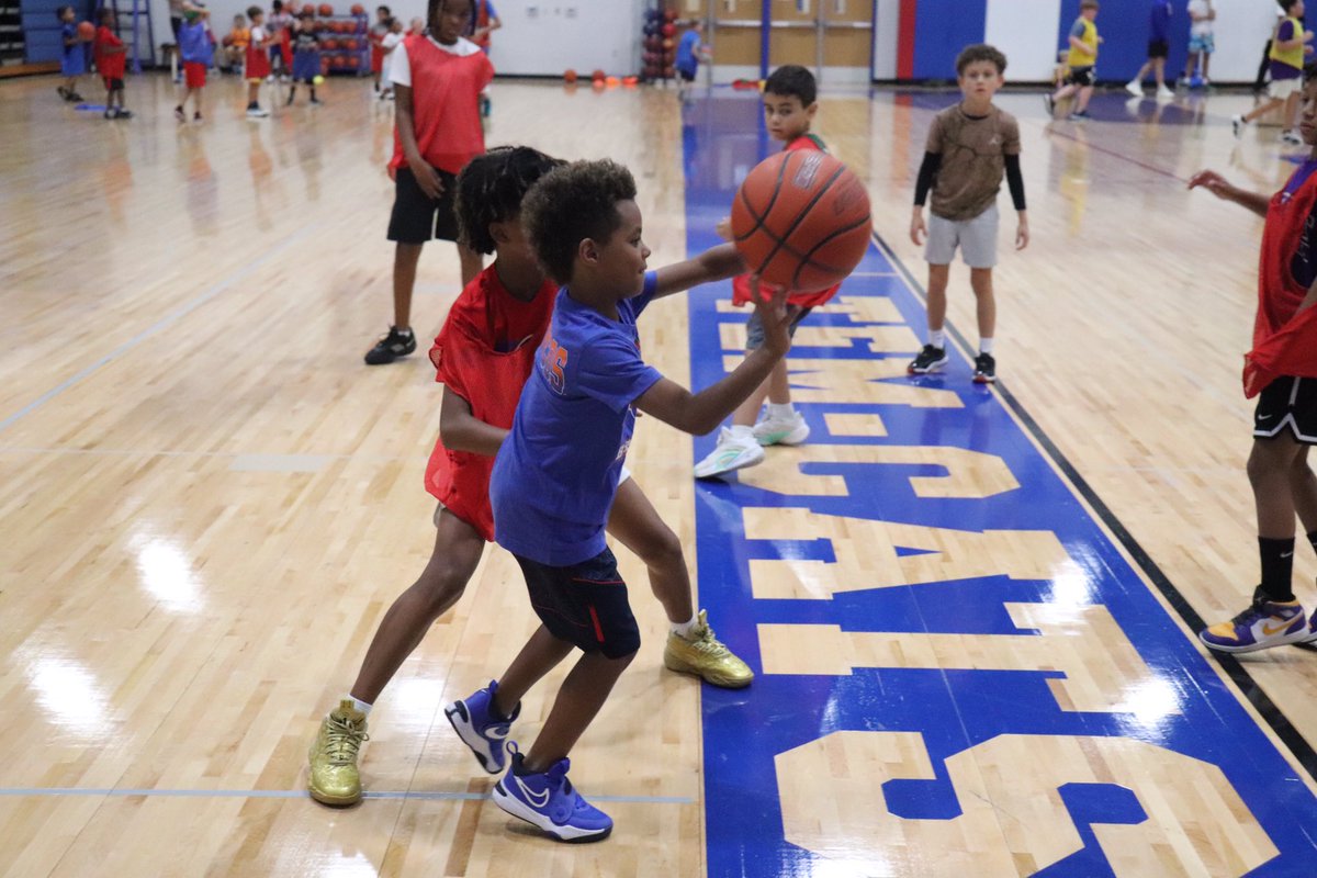 Great week of improving basketball skills in the annual Wildcat    Basketball Camp.