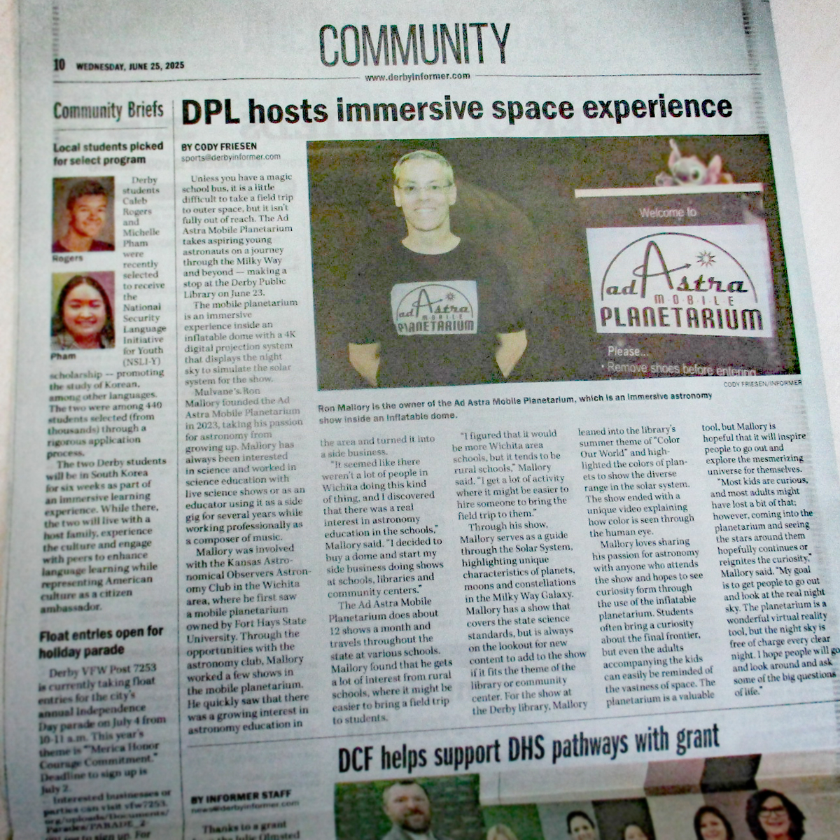 aa_planetarium's tweet image. Thanks to the @DerbyInformer newspaper for their nice article on my #planetarium shows for the Derby Public Library earlier this week! #portableplanetarium #derbyks