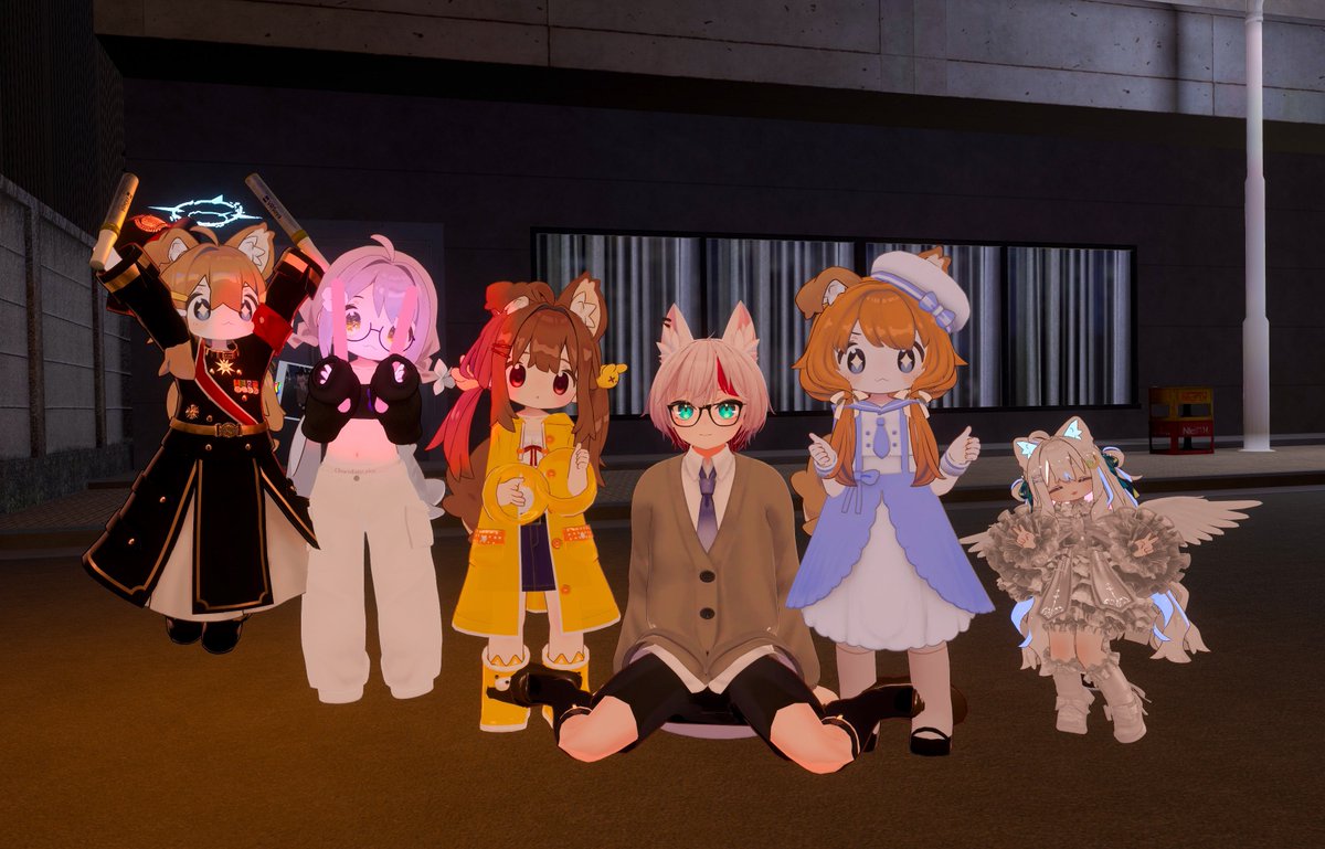 mayoinomorivrc's tweet image. 今日はゆずりんごの日でした！
来て聴いていただいてありがとうございました♡
弱PCなので集合写真は次から人任せにします😌

お歌の後、かみゅーさんを存分に
耳に焼き付けてきましたっ！最高だぁ！！
徐々におちびが増えてまめふれ祭りに😂

 #VRFNS   #ゆずりんごVR