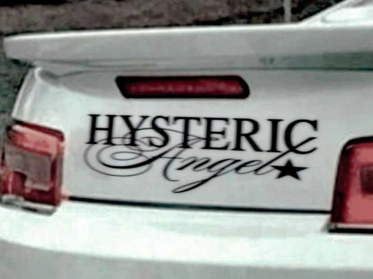 Ari ♡💒🚬 (@vain4urblood) on Twitter photo 