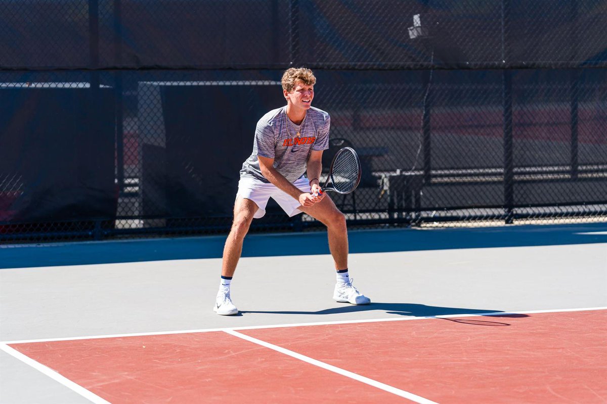 ParsaBombs's tweet image. After 1 semester at Illinois, Max Mroz (UTR 11.96) is transferring and has verbally committed to @USFMTEN for the fall of 2025. The former four-star recruit played at #6 singles and #3 doubles with records of 6-3 in singles/7-7 in doubles.