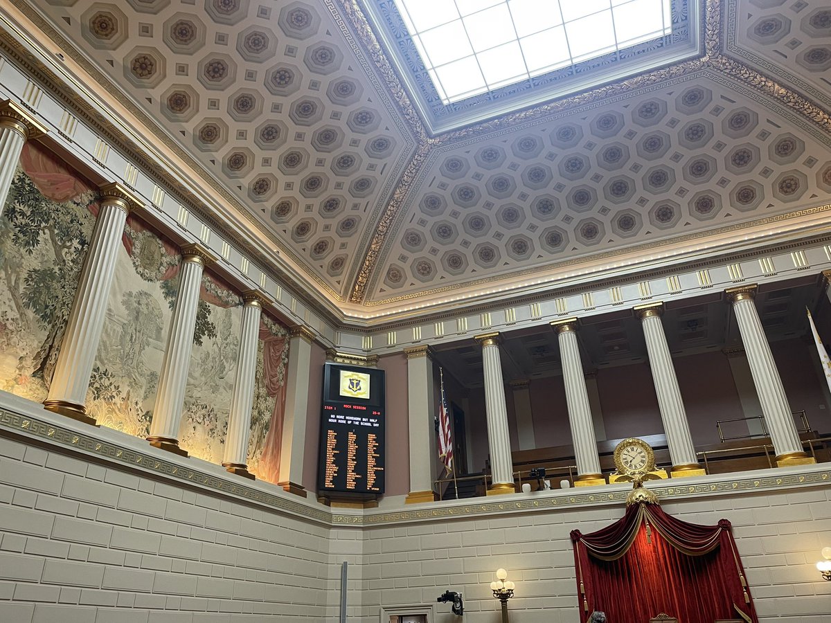 AnEducationBlog's tweet image. Stopped at the RI Statehouse and caught @MomsDemand in attendance as the RI Governor signed the state’s ban on assault style weapons