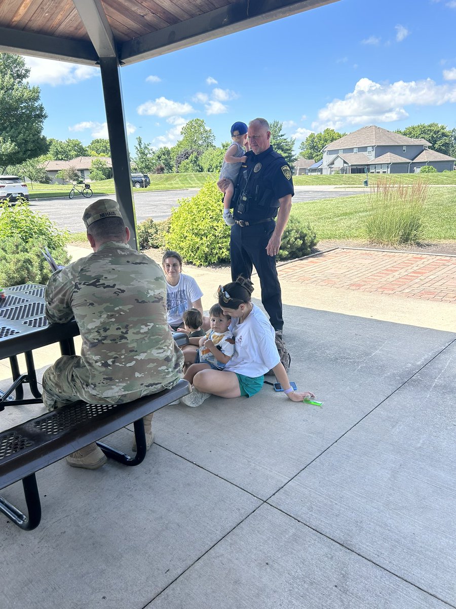 Hero’s Read By: Officer Danisha Corbin. Today we had a special guest! SFC. Andrew Niehaus from the Army National Guard. The point of this program is for all types of hero’s to read for the kids of LW! Thanks to all who come!