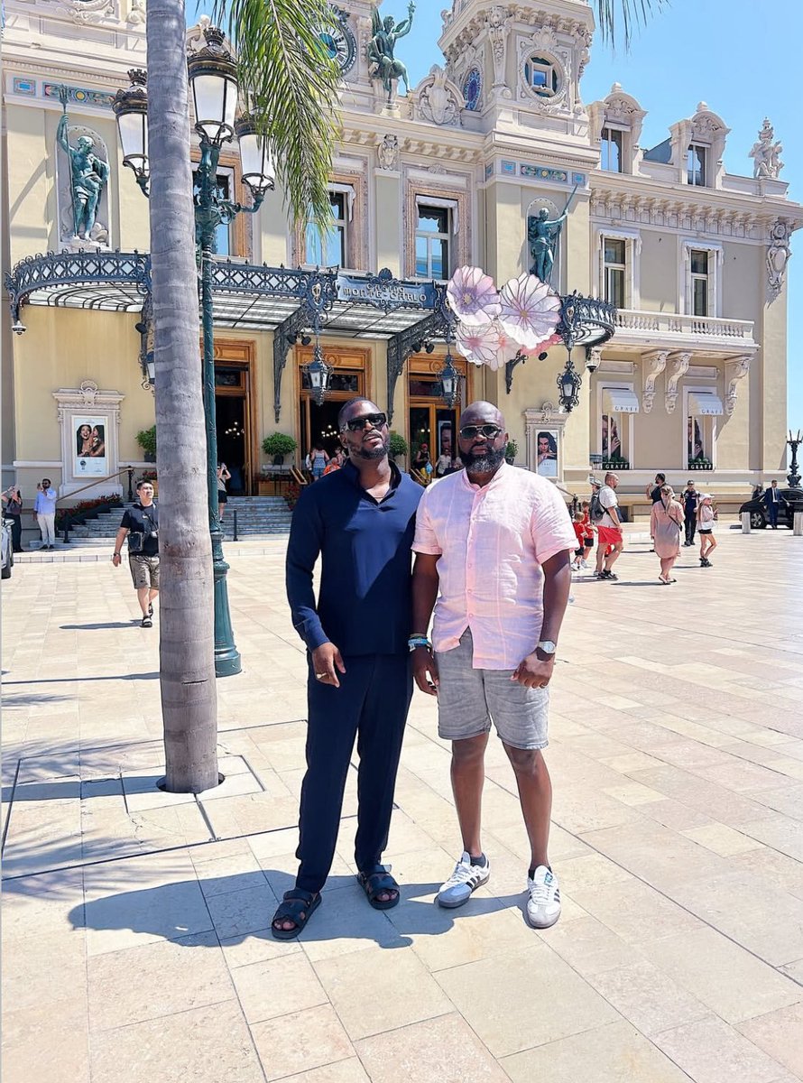 You can’t go to Cannes in the French Riviera and not visit the only place on the planet with highest concentration of millionaires per square meter. The team and I visited Monaco for motivation. I left the city quite humbled 🇲🇨