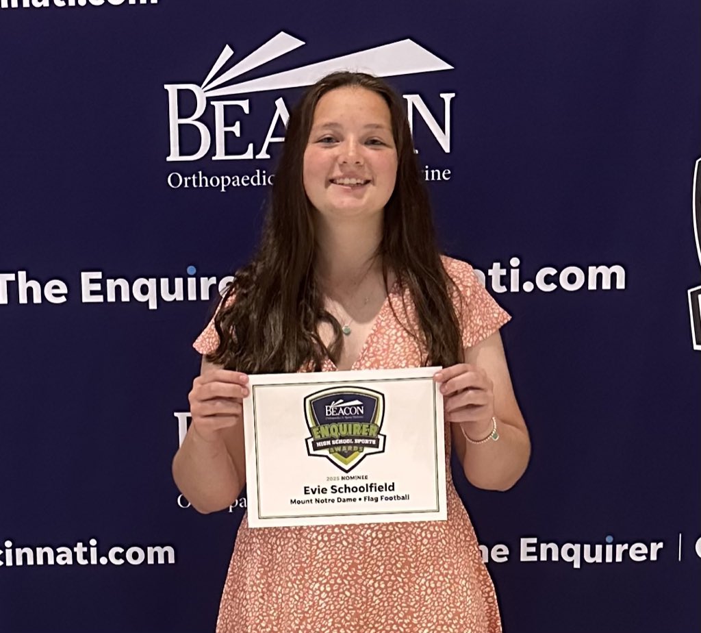ErSchoolfield's tweet image. Thank you to my Coach’s, friends, family and teammates!!! Thank you to the Cincinnati Enquirer High School Sports for putting on this showcase for athletes! I am honored to be a nominee for Girls flag football!!! #flagfootball #girlsflagfootball @ENQSports