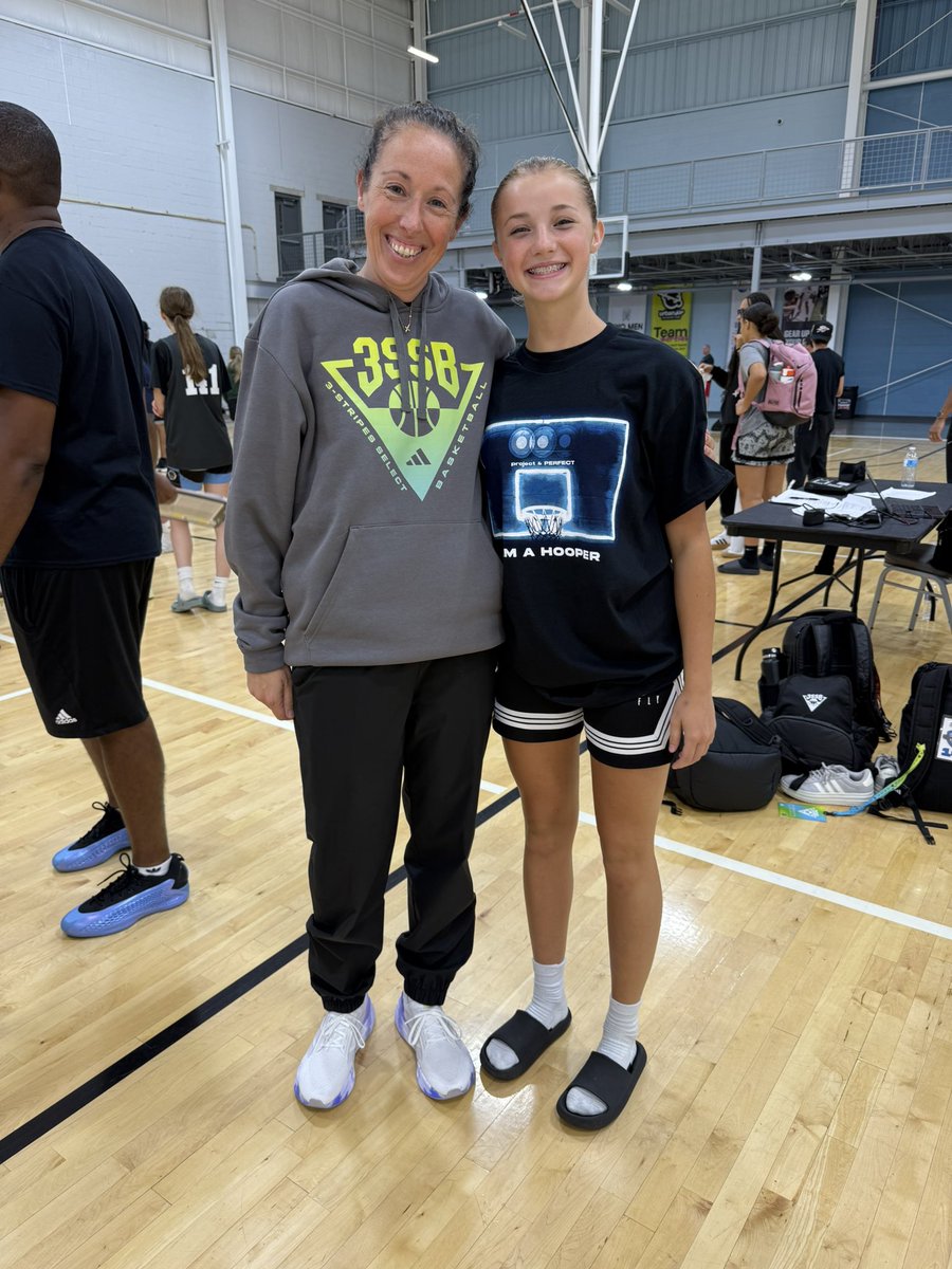 Alexa Crosby-c/o-2029 (@alexacrosby29) on Twitter photo It was a great 2 days <a href="/PRJCTandPRFCT/">Project & PERFECT</a> with <a href="/ShaneLaflin/">Shane Laflin</a> <a href="/KPannell71/">โKPโ</a> <a href="/bballjkey/">Jason Key</a> <a href="/Khensle/">CoachKT</a> !! Got to work alongside some of the best girls and coaches and get better!!
ELITE IS EARNED.
I AM A HOOPER. It was a great 2 days <a href="/PRJCTandPRFCT/">Project & PERFECT</a> with <a href="/ShaneLaflin/">Shane Laflin</a> <a href="/KPannell71/">โKPโ</a> <a href="/bballjkey/">Jason Key</a> <a href="/Khensle/">CoachKT</a> !! Got to work alongside some of the best girls and coaches and get better!!
ELITE IS EARNED.
I AM A HOOPER.