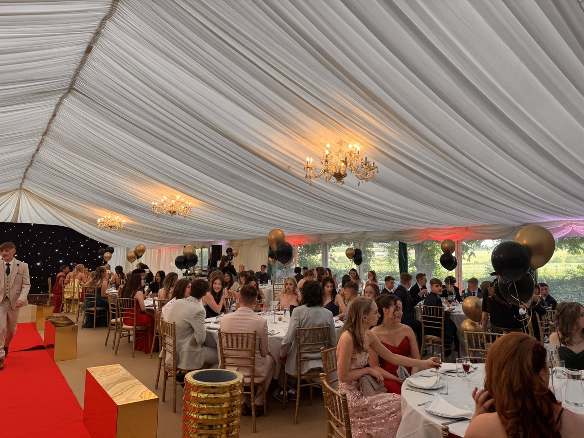 BBGAcademy's tweet image. #Prom2025