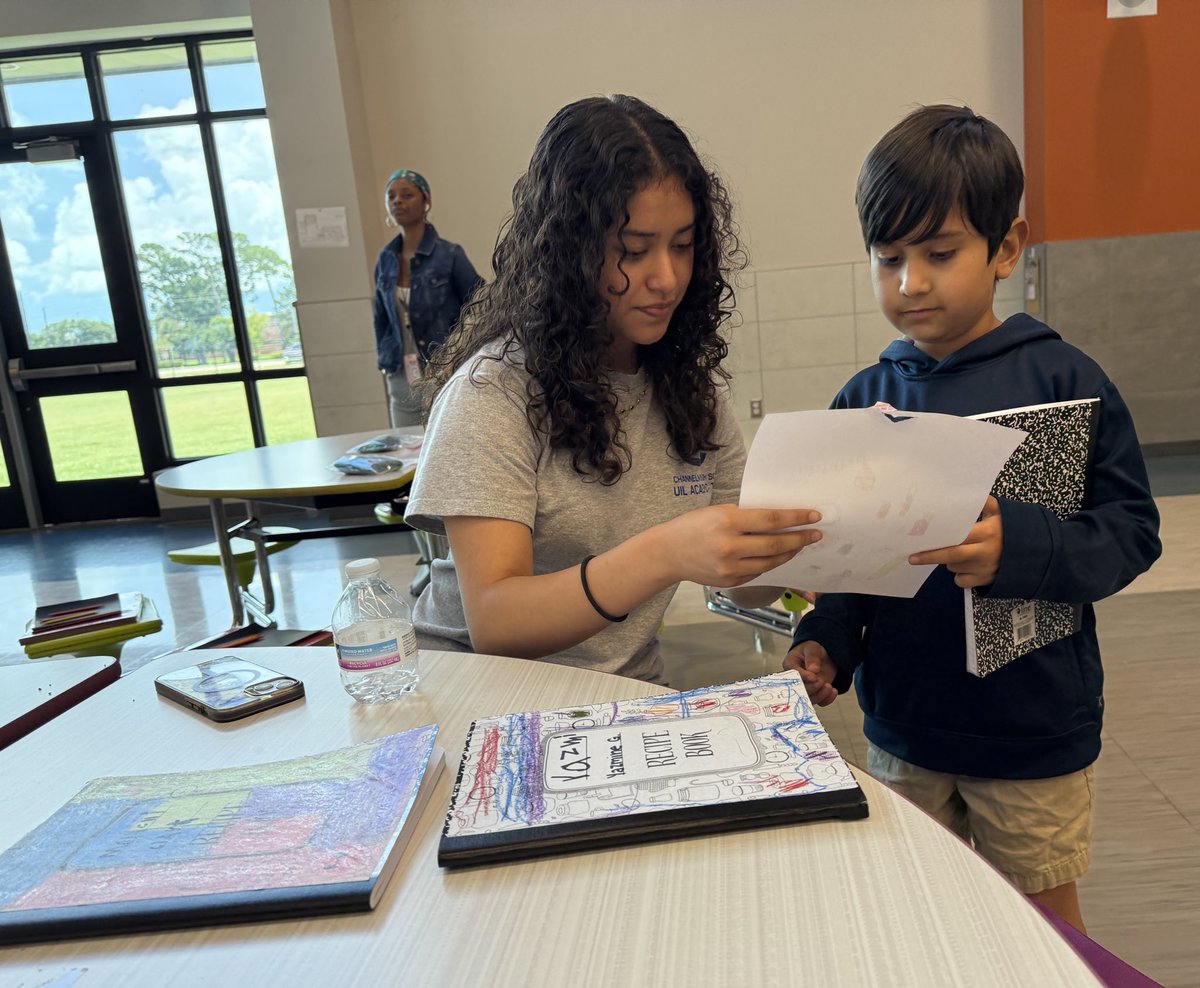 ChannelviewISD's tweet image. 🎉✨ Happening Now:
Our talented students are wrapping up Session 2 of MasterMinds Summer School Program with creativity, innovation, and performances you won’t want to miss! 🎨🎶💡
📍 @McGheeWolves
⏰ 1:00–2:30 PM