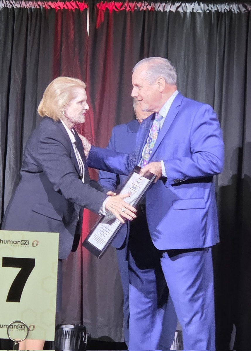 dpblack's tweet photo. Congratulations to Lynn Rex, Executive Director, League of #Nebraska #Municipalities on being recognized as an #Exemplar by @Humanex during the awards ceremony of the 2025 #Community #Leadership Summit.
#hxvsummit25
@leagueofcities https://t.co/HS28a1ofwZ