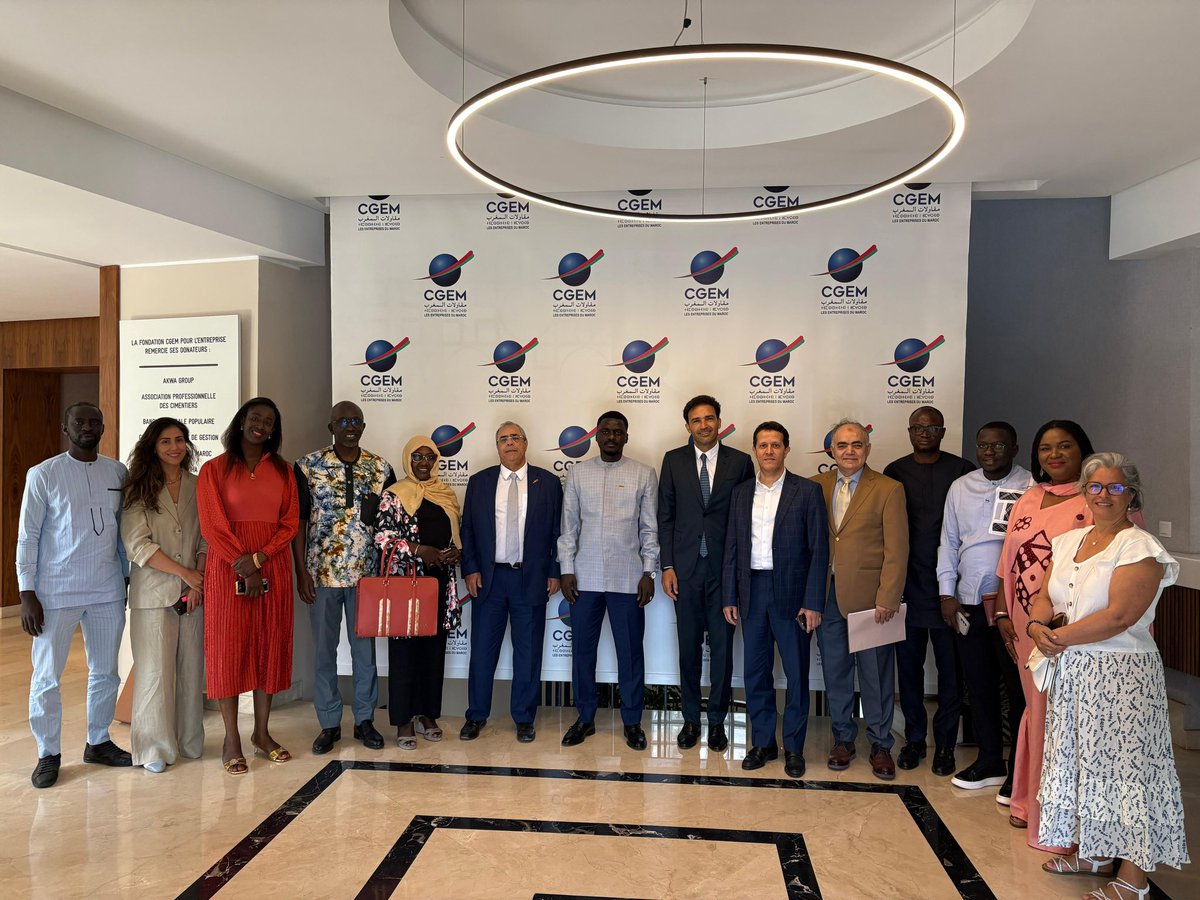 🇲🇦🇸🇳 M. <a href="/Mehditaz/">Mehdi Tazi</a> a reçu ce matin, M. Ibrahima Thiam, Secrétaire d’État au Développement de la PME-PMI du Sénégal, en présence des Pdts des fédérations de l’automobile, de la chimie et parachimie et de l’agroalimentaire, ainsi que de membres de la Commission Afrique de la CGEM.