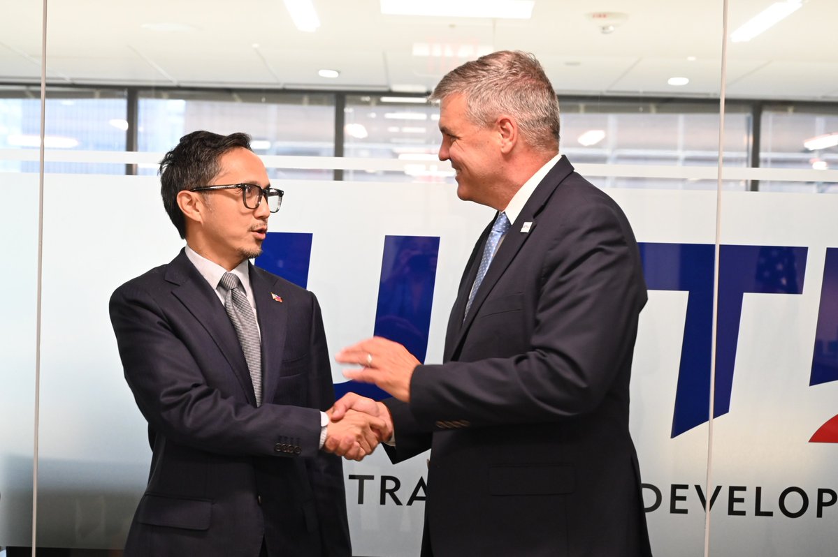 USTDA (@ustda) on Twitter photo USTDA is strengthening the 🇺🇸🇵🇠alliance by supporting a flagship rail project for the #Luzon Economic Corridor. USTDA technical assistance and partnership w/ <a href="/DOTrPH/">DOTrPH 🇵đź‡</a> will increase economic cooperation by developing a vital trade route for mutual benefit: ow.ly/I3Wq50Wh1EW USTDA is strengthening the 🇺🇸🇵🇠alliance by supporting a flagship rail project for the #Luzon Economic Corridor. USTDA technical assistance and partnership w/ <a href="/DOTrPH/">DOTrPH 🇵đź‡</a> will increase economic cooperation by developing a vital trade route for mutual benefit: ow.ly/I3Wq50Wh1EW