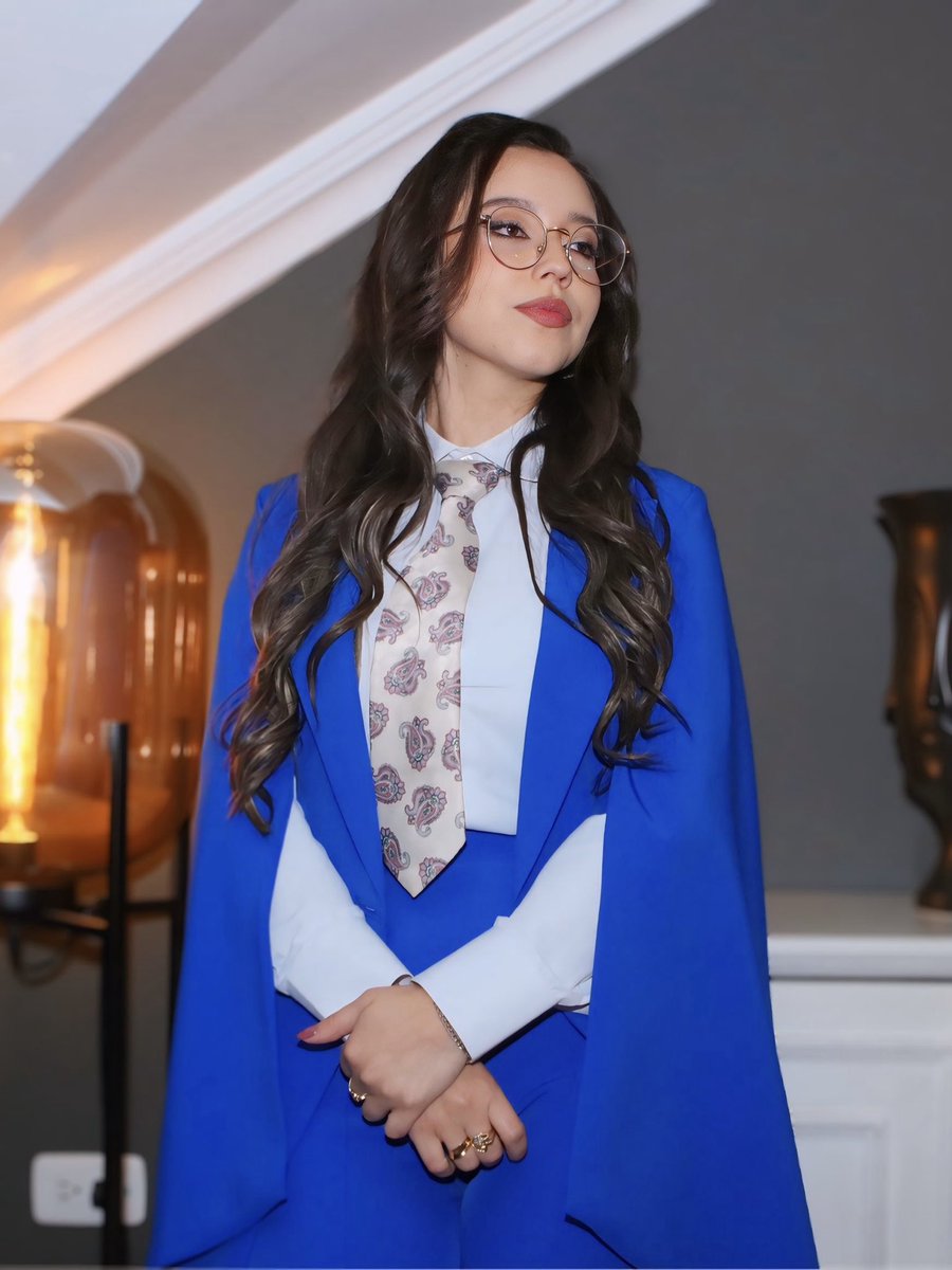 Alondra tweet media