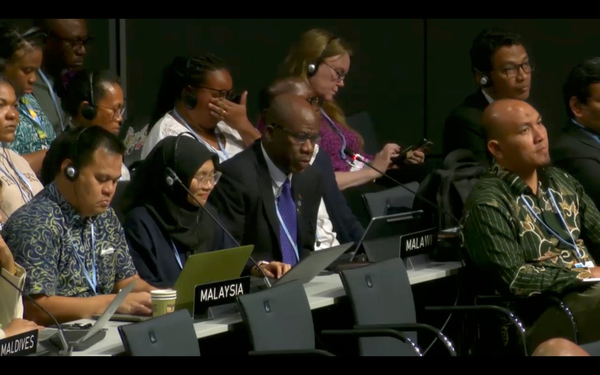 “This continuous demonstration of lack of urgency in these sessions takes out the hope for survival for the vulnerable women and youth and other marginalized groups in our countries, including the Indigenous People that we serve” Malawi for the @LDCchairUNFCCC at the