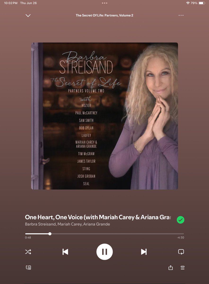 arianators_phi's tweet image. MOTHERS SING! #OneHeartOneVoice
open.spotify.com/track/4ZfLdr8y…