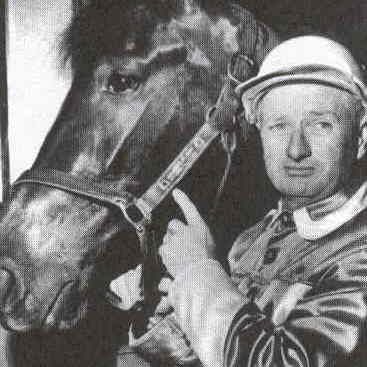 CraigBaird's tweet photo. PEI's Joe O'Brien started winning when he was 16 and never stopped.
He was the greatest trainer and driver of harness horses in history. 
Over his career, he won over 4,200 races and collected $20.4 million in prize money.
This is his legendary story.

🧵 1/8 https://t.co/t0VEKqgEm1
