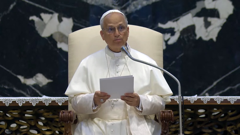 MadocCairns's tweet image. Strong words from the Pope on Netanyahu’s crimes &amp;amp; the complicity of the west:

“Herod, for fear of being deposed, murdered children, who even today continue to be torn apart by bombs; Pilate washed his hands, as we risk doing every day until we arrive at the point of no return.”