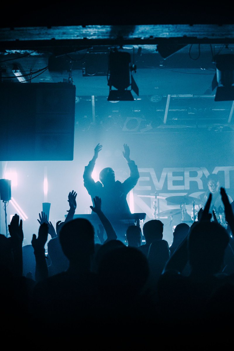 Münster you brought the heat! 🔥

We’re in Düsseldorf for our last headliner of this run with <a href="/theoklahomakido/">𝐓𝐇𝐄 𝐎𝐊𝐋𝐀𝐇𝐎𝐌𝐀 𝐊𝐈𝐃</a> tonight 🖤

📸 <a href="/pearlxcook/">pearly</a>