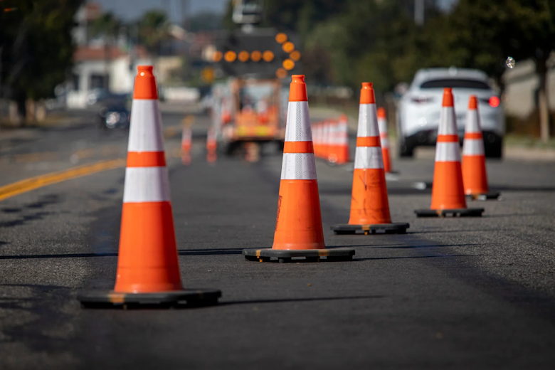ConstructionSfy's tweet image. Lane restrictions on the Balgowan/Curry’s Post bridge for repair work from 1 July to 30 August tinyurl.com/2426367j
#ConstructionSafety #RoadSafety #Infrastructure #TrafficAdvisory @N3TC @TruckAndFreight @_ArriveAlive