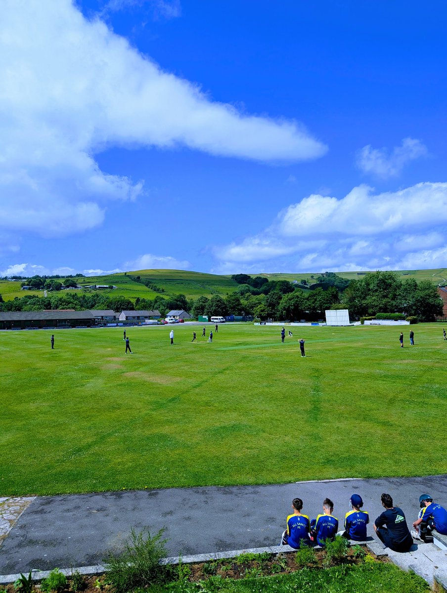 WCHS_PE's tweet image. U1️⃣5️⃣ Cricket 🏏 today in a match Vs All Saints. Great to put the practice from our club into a game. 

Whitworth 108/5
All Saints 28/8

Well done to everyone who played. 👏👏👏