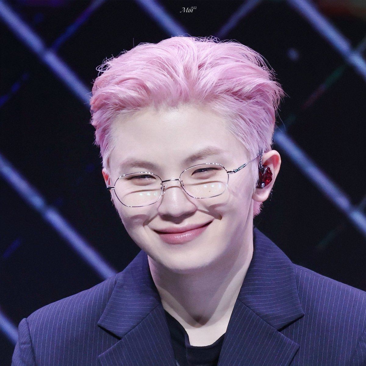 250608 GV

😏                                                   😊  

#우지 #WOOZI #ウジ #SEVENTEEN #세븐틴