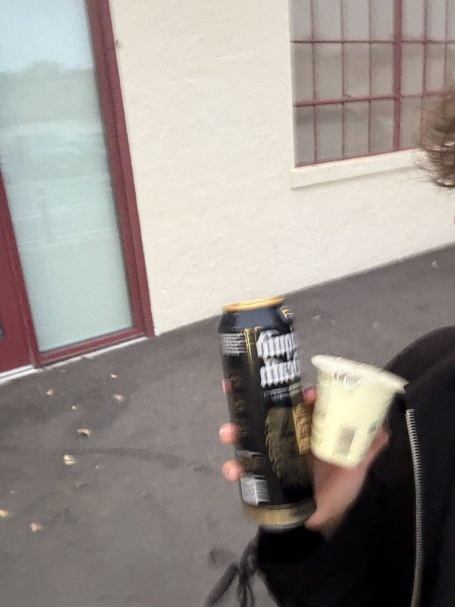 dxlantxch's tweet image. liquid death + sheep milk yog