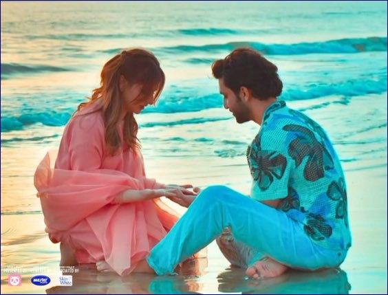 jannat_nazi_fa's tweet photo. Them😭💕#AhadRazaMir #DananeerMobeen #meemsemohabbat #ahneer https://t.co/GvHy2rpsHt