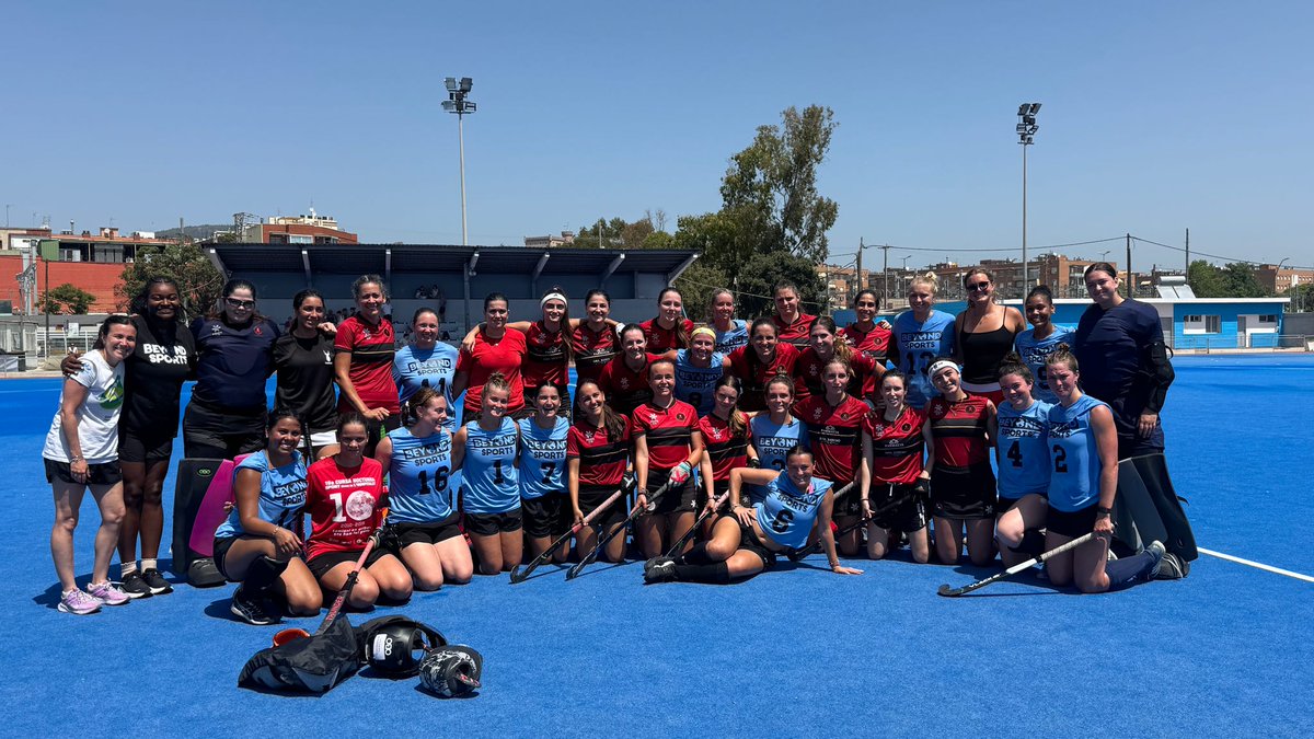 EtownBlueJays's tweet photo. FH | Rising #ECFH juniors Mia Fino & Hannah Long recently spent 10 days in Spain as part of the Beyond Sports Tour opportunity, where they got to play 3 games vs. local club teams and experience Madrid, Barcelona, & Valencia! #EtownExcellence
πhttps://t.co/3X7eT40JUS https://t.co/LHyRihT1ur