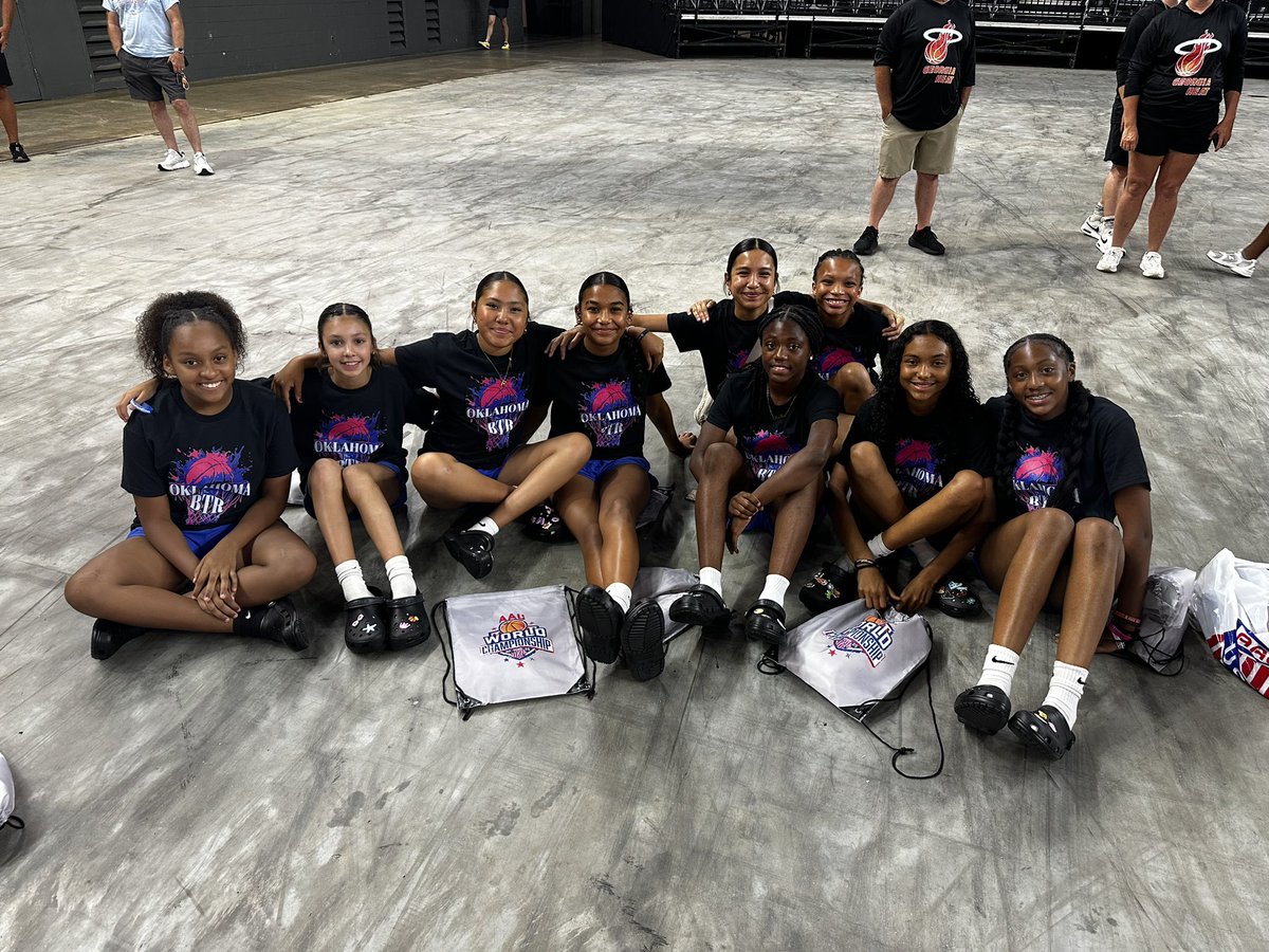 BTR 2031 🏀✨ tweet media