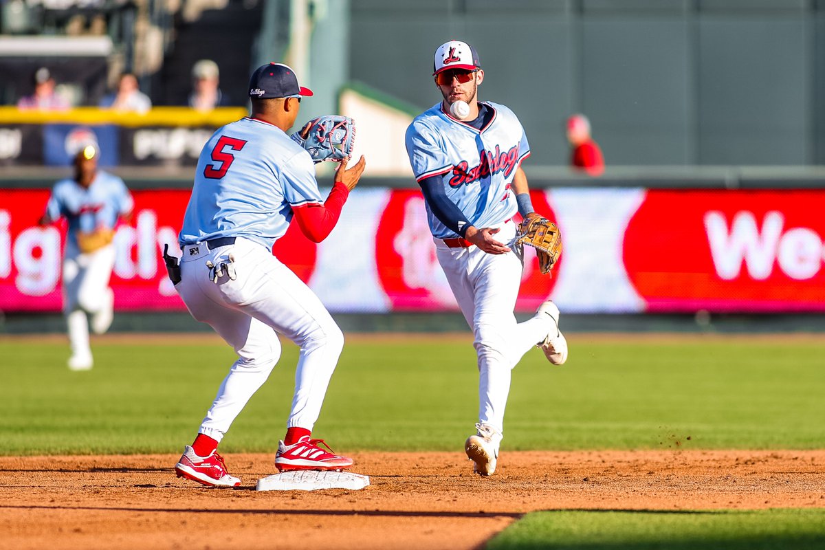 𝐁𝐮𝐢𝐥𝐭 𝐚𝐭 𝐏𝐂, 𝐁𝐫𝐨𝐝𝐲 𝐅𝐚𝐡𝐫 𝐍𝐨𝐰 𝐓𝐡𝐫𝐢𝐯𝐢𝐧𝐠 𝐚𝐭 𝐭𝐡𝐞 𝐍𝐞𝐱𝐭 𝐋𝐞𝐯𝐞𝐥

🗞️ - tinyurl.com/2ny22v9h

𝘗𝘩𝘰𝘵𝘰 𝘊𝘳𝘦𝘥𝘪𝘵𝘴: <a href="/photoguyBA/">Brandon Anderson</a> 

#GoBlueHose