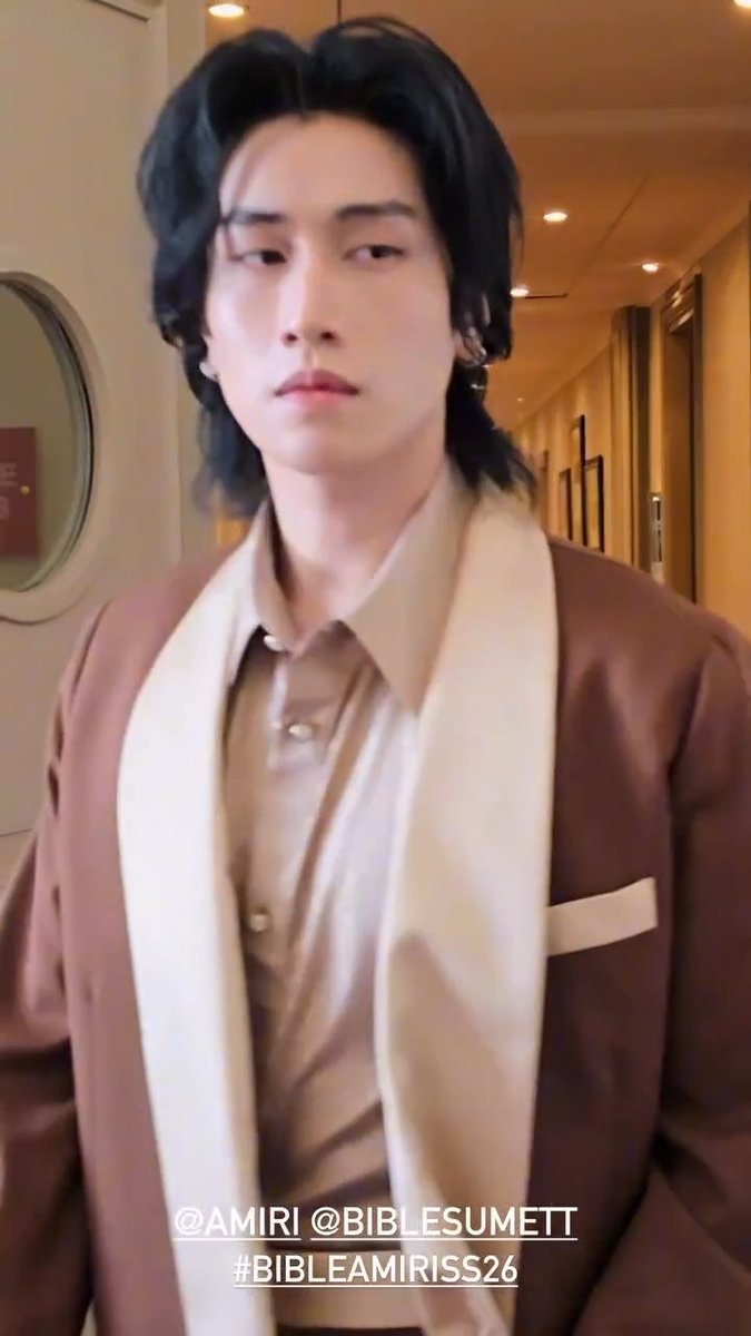 พูดได้มั้ยคะ เราสามารถพูดคำนั้น (หมวย) ได้ไหมคะ พูดได้มั้ยยยยย   🥹🥹

BIBLE FOR AMIRI SS26 
#BibleAMIRISS26