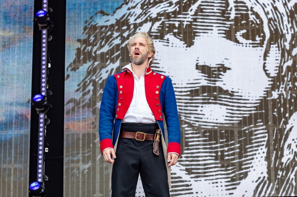 DMTWestEnd's tweet image. Stars in their multitudes. 😍
Watch the full Les Misérables West End Live performance here: youtube.com/watch?v=ocCf0s…
📸: Danny Kaan