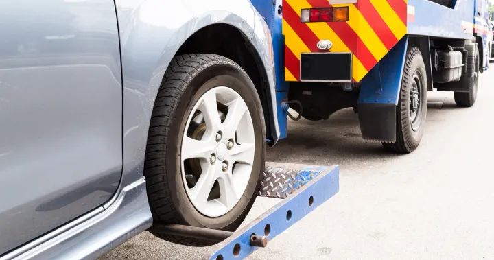 New laws – Go into effect July 1 in many states. In Virginia that means higher towing fees. "The maximum hookup and towing fee for standard passenger vehicles goes from $150 to $210 under Virginia towing regulations." buff.ly/qc50hk9