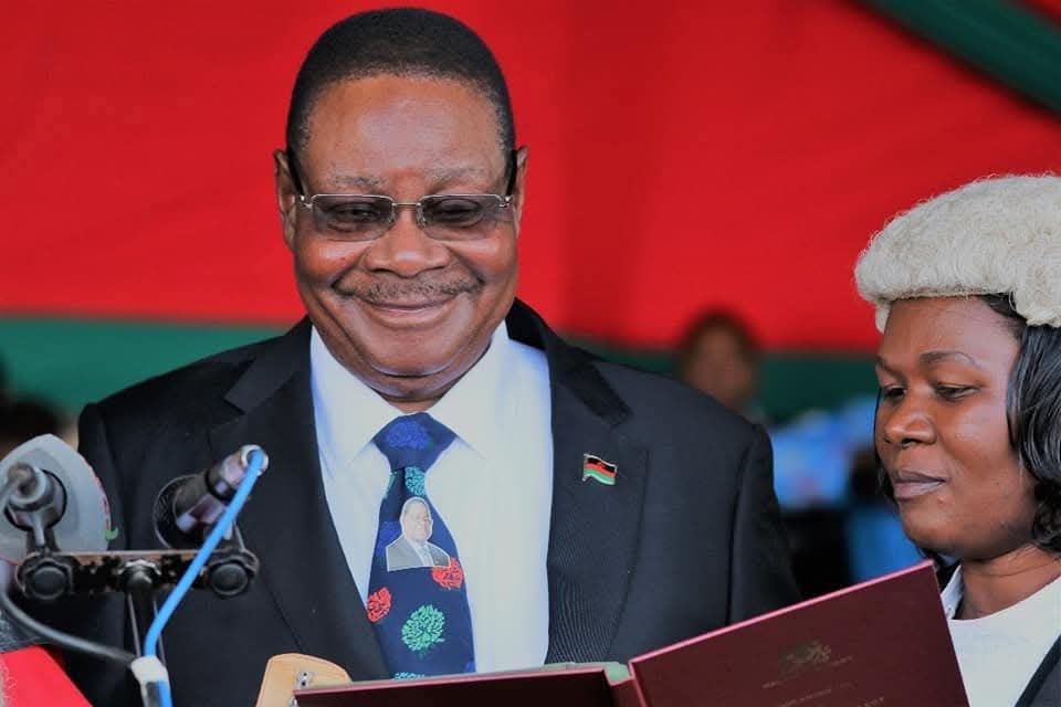 SamNavaya's tweet image. Prof Peter Mutharika once said, "one day evils will rule this country"