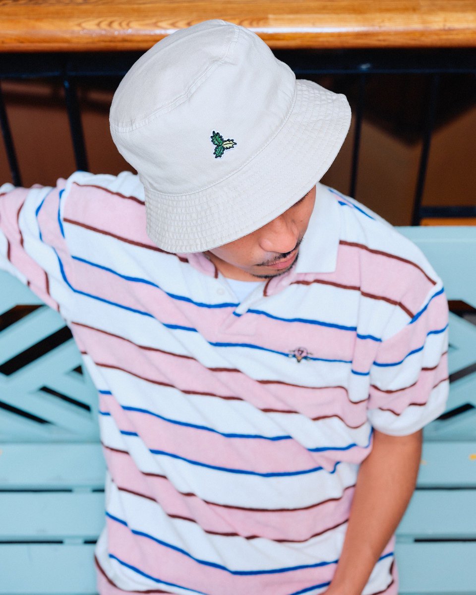 shuto_info_'s tweet image. KANGOL x 柊人
ラッパー/シンガーの柊人初となるブランドとのタイアップ。
6月27日(金)より新設される柊人 OFFICIAL ONLINE STORE (shutomerch.base.shop)にて先行発売、　
KANGOL ONLINE STORE (kangol.jp/shop/default.a…)、Kangol Headwear旗艦店では7月4日(金)
より発売スタートです。